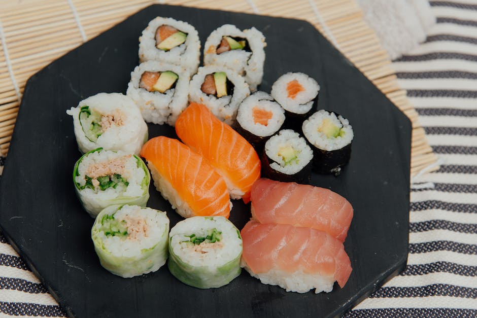 Warum man Sushi-Reis waschen sollte