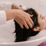 Waschen von Haaren bei Frauen - Häufigkeit