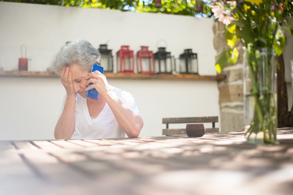 nasse Haare: Wie viele werden beim Waschen verloren?