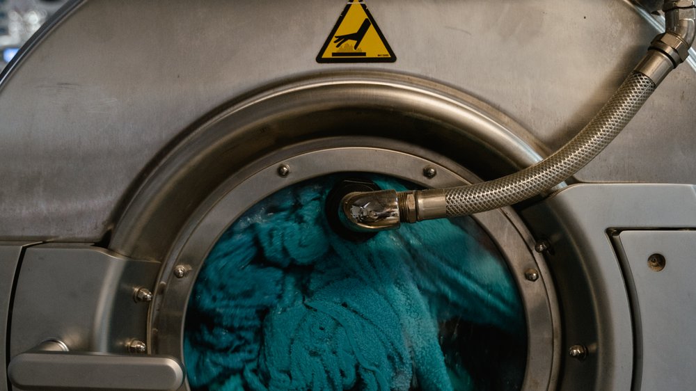 waschmaschine wäsche nass
